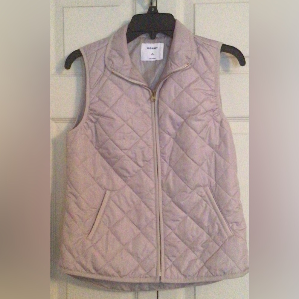 Old Navy Quilted Vest